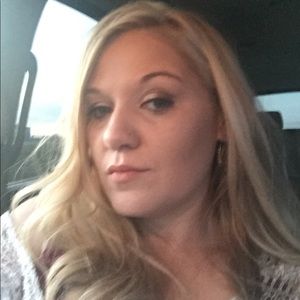 Meet your Posher, Leann